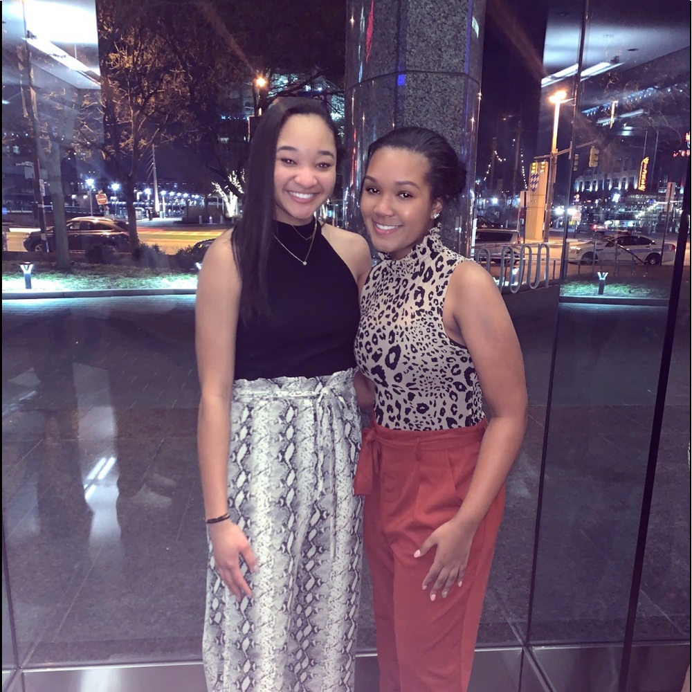 Meet your Posher, Mia